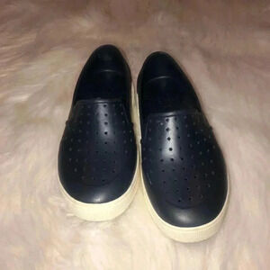 Gap-kids shoes navy & white